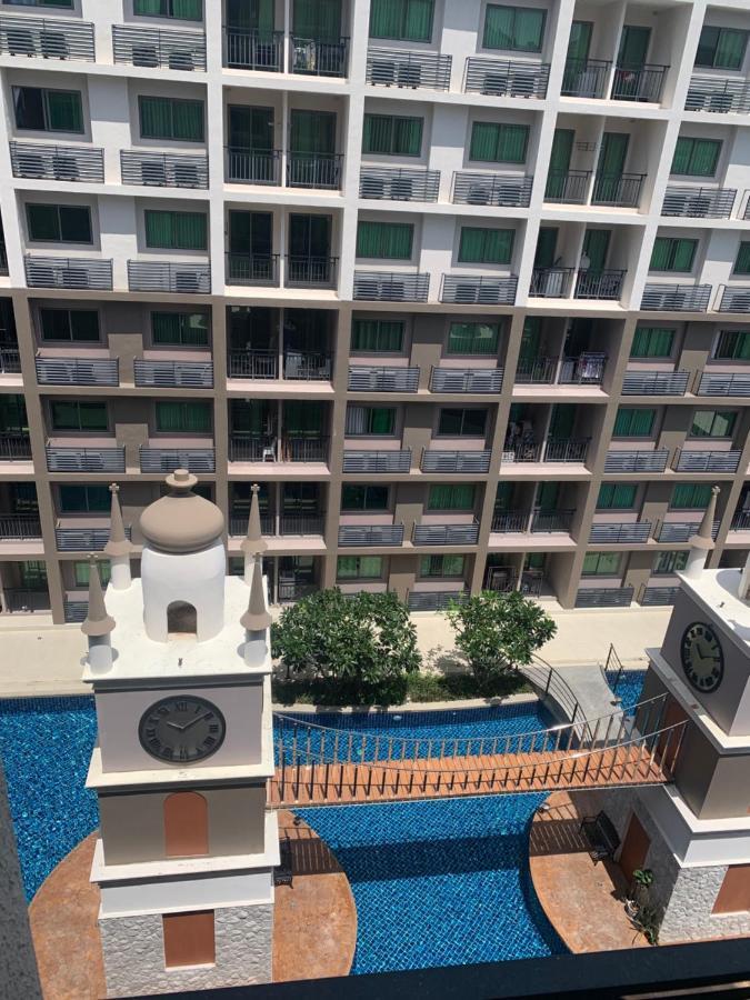 Apartment High Floor Pool View Near Walking Street Arcadia 高楼层泳池景 高速网络 智能电视 Pattaya