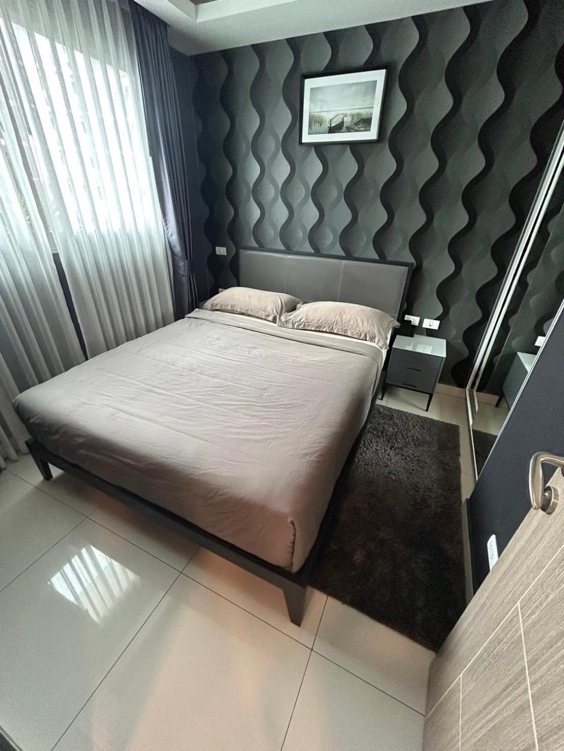Apartment High Floor Pool View Near Walking Street Arcadia 高楼层泳池景 高速网络 智能电视